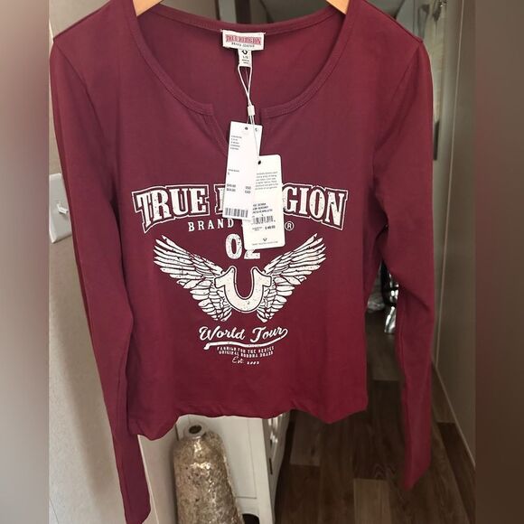 TRUE RELIGION Burgundy Long Sleeve Notch Logo Urban Tee Women's size: La… - Picture 14 of 17